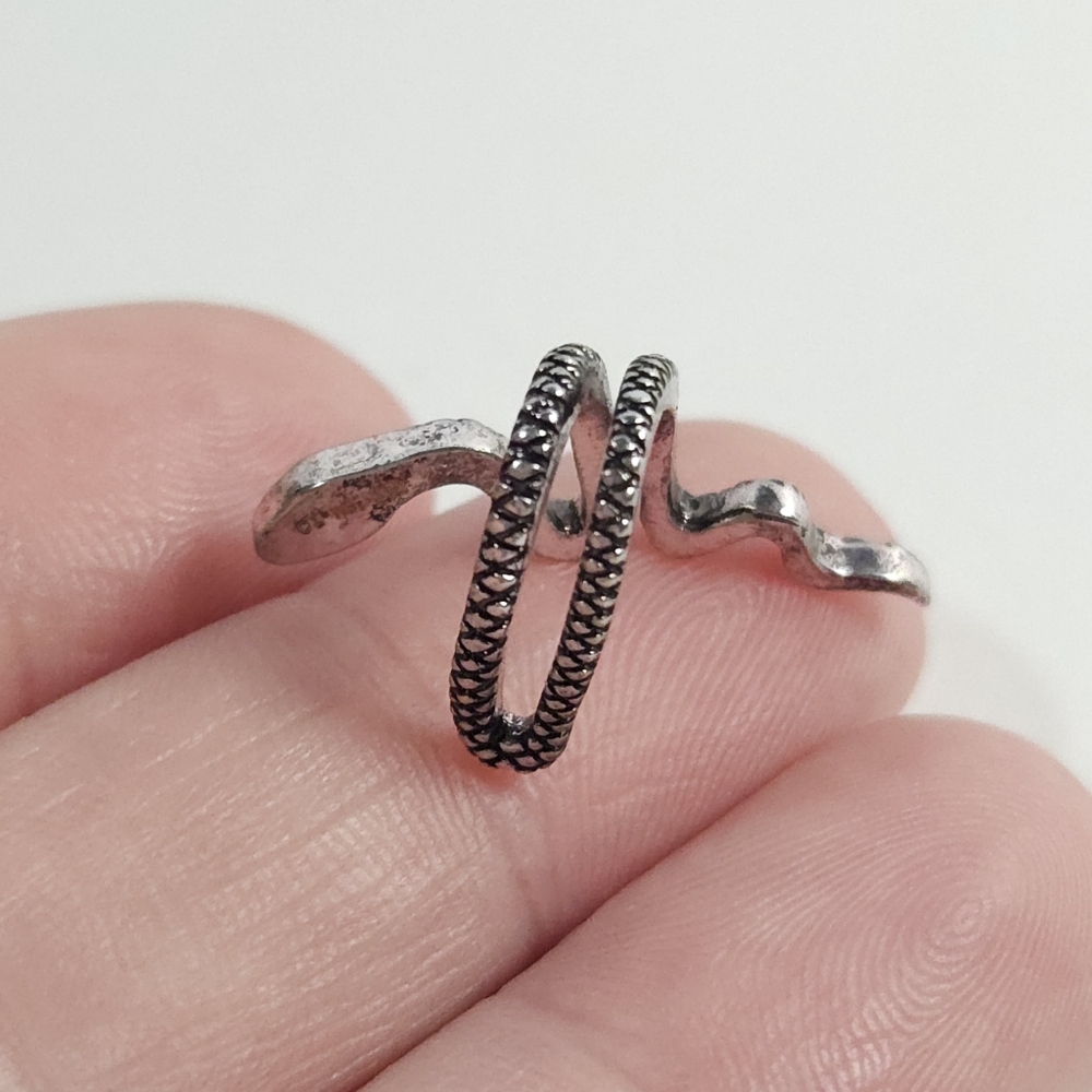 Official Silver River Dale Southside Serpents Snake Cuff Earring Marked inside - Picture 2 of 9